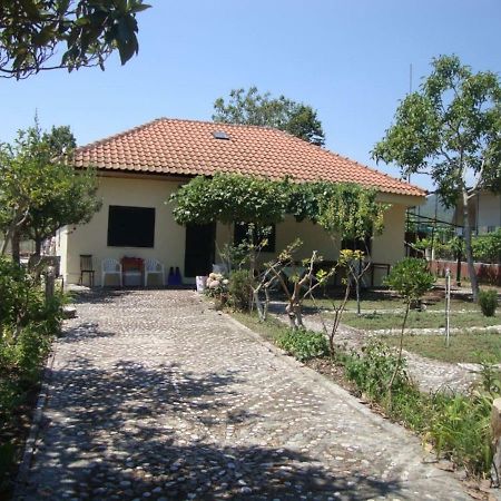 Villa Asprovalta Istos House Esterno foto